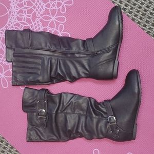 SZ 6 BLK DREAMPAIRS BOOTS FUR LINED